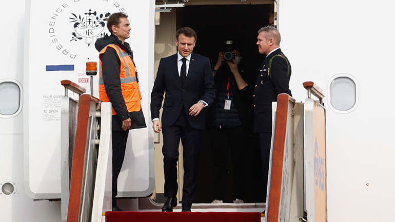 Στην Κίνα για τριήμερη επίσημη επίσκεψη ο Εμανουέλ Μακρόν